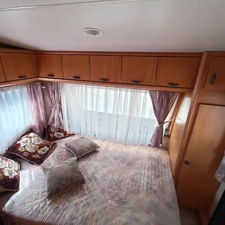 Caravan In The Backyard Luxuszelt